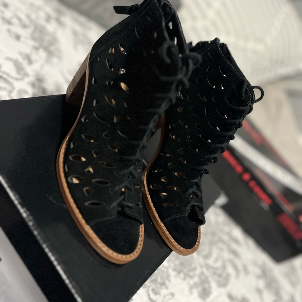 Gianni Bini Black Lace-Up Cutout Boots